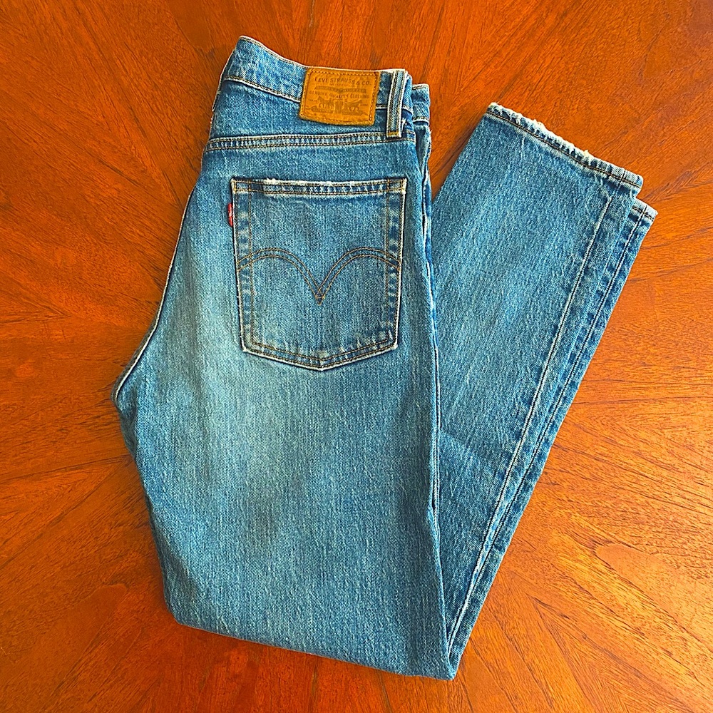 Levi’s Premium Denim Wedgie Jeans